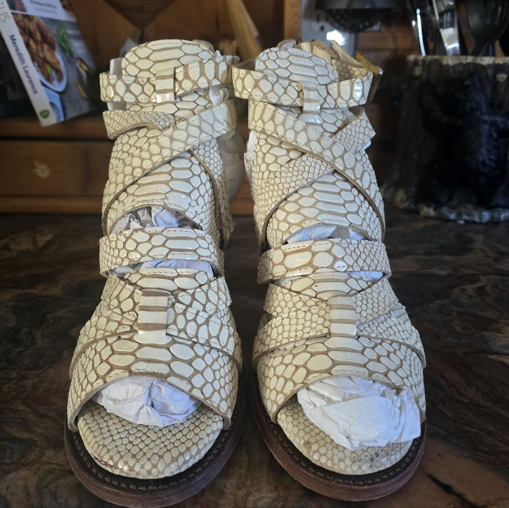 Freebird Whitesnake Claw Sandals